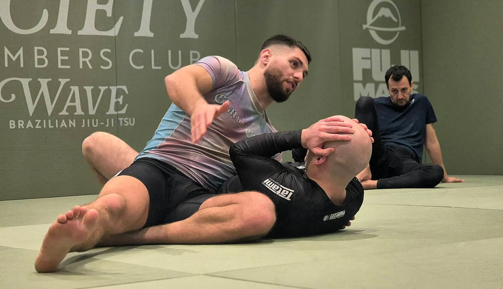 No-Gi sparring at Wave BJJ Chiswick